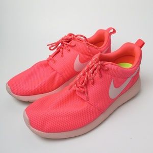 Nike roshe run "fuschia" pink